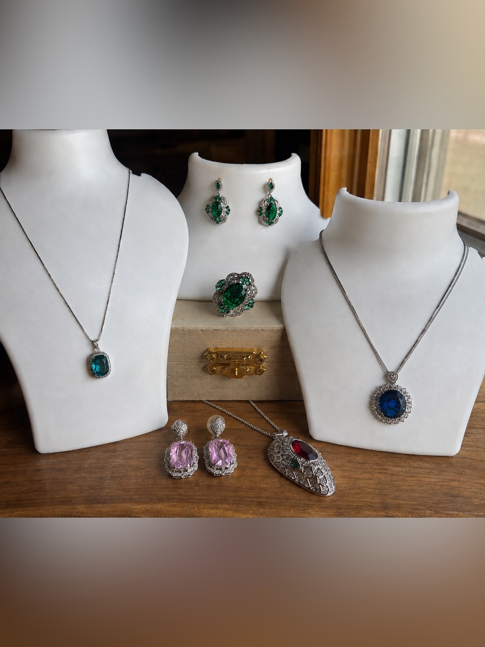 Luxury Crystal Statement Jewelry Collection w/ Wooden Gift Box | Brand New